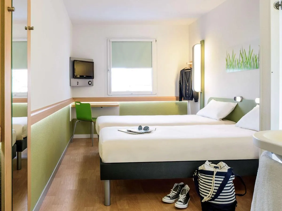 Hotel Ibis Budget Geneve Petit-Lancy 0*, Ženeva Švýcarsko